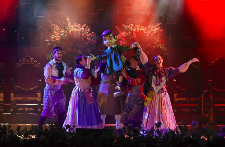 Espectáculo de la exaltación de la fallera mayor infantil de València 2026 (foto: Fotofilmax / JCF)