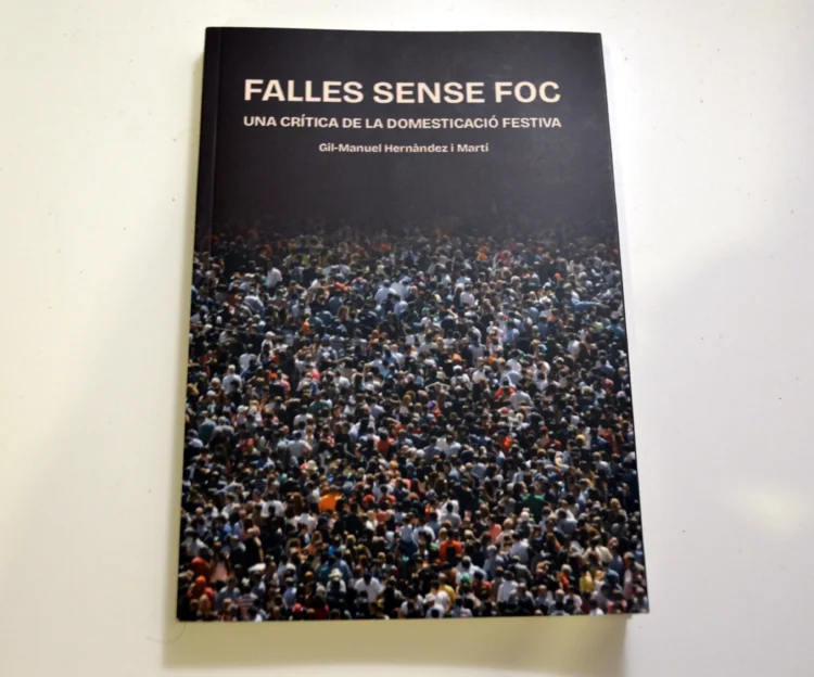 Portada de 'Falles sense Foc'