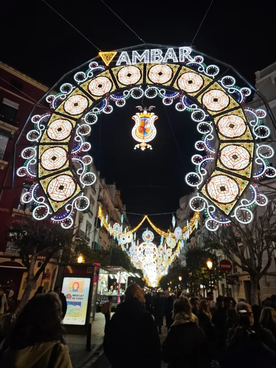 Iluminación de Sueca - Literato Azorín (foto: JCF)