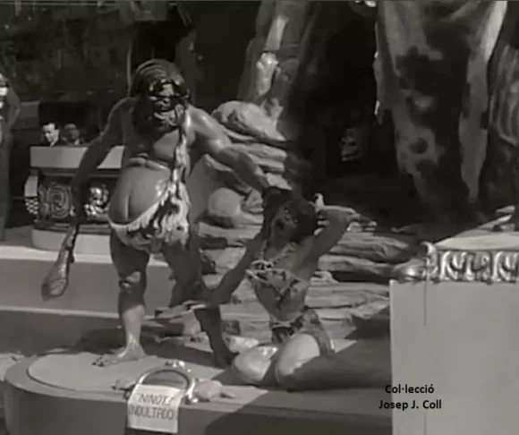 Ninot indultat de 1957 (foto: archivo J.J. Coll)